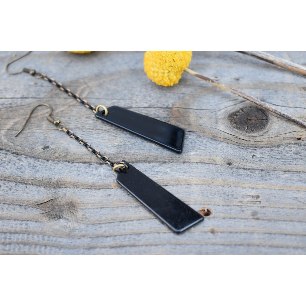 Black acrylic and chain long earrings